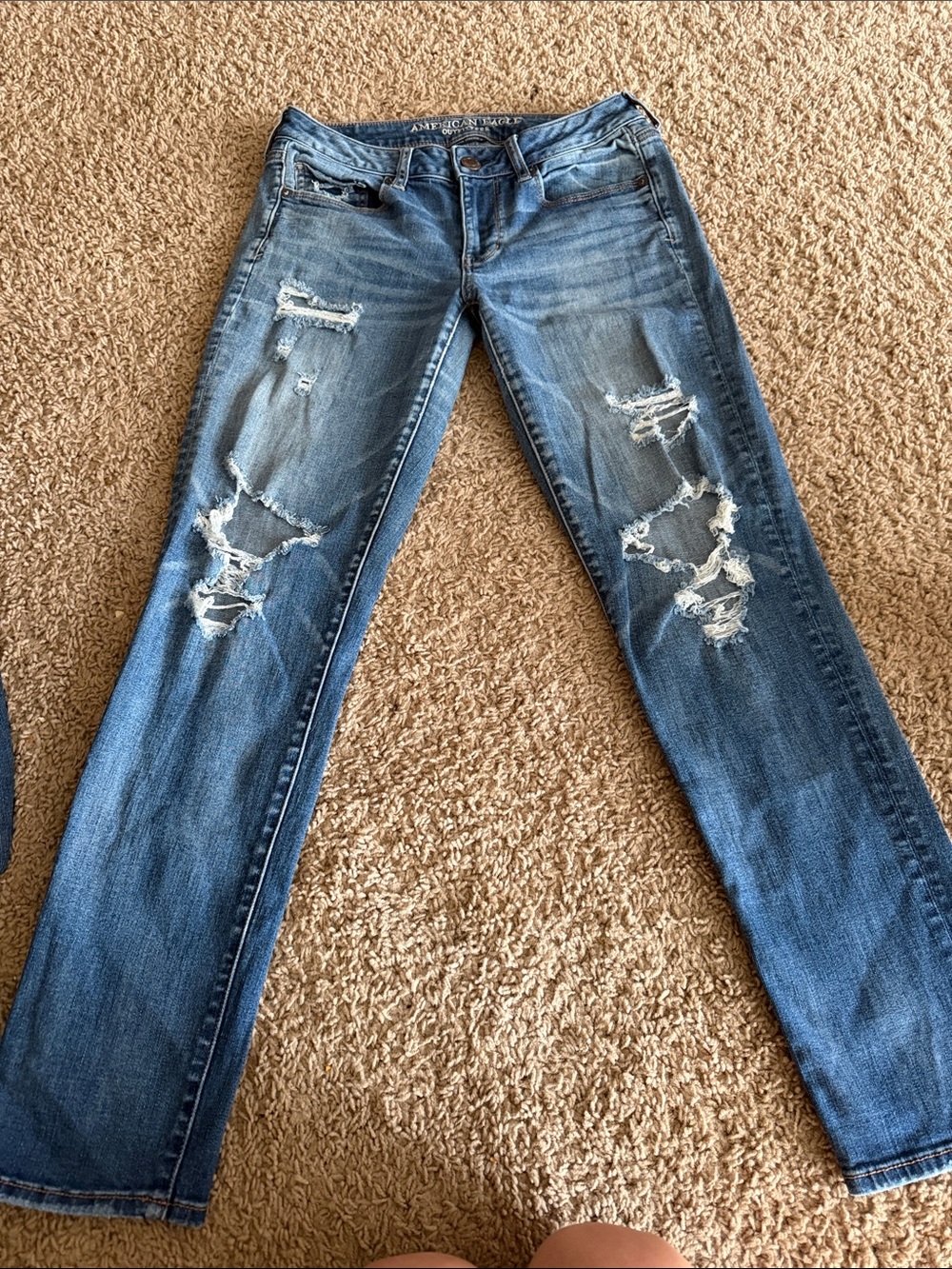 American Eagle Outfitters Distressed Dark Blue Skinny Jeans